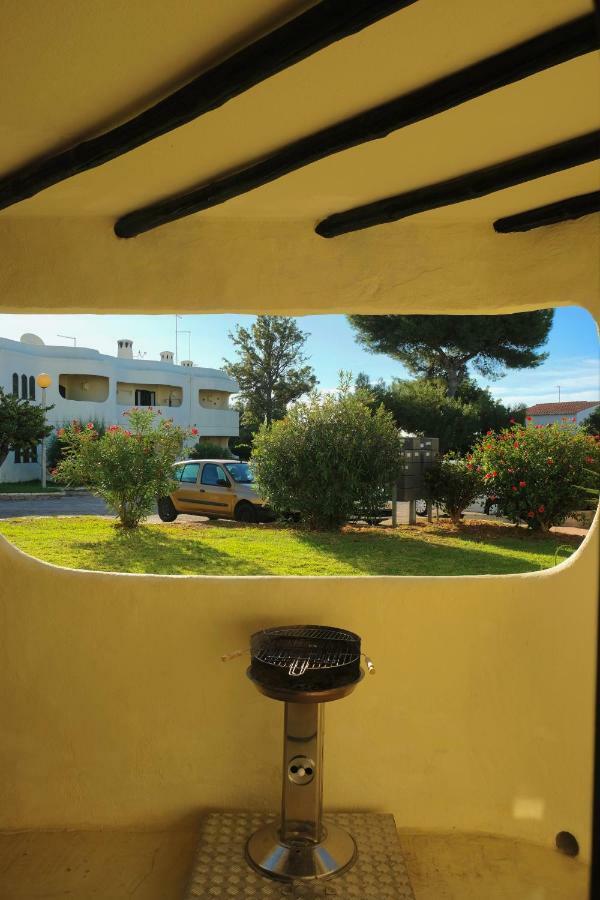 Peaceful & Spacious Apt With Parking & Queen Bed 카르보에이루 외부 사진